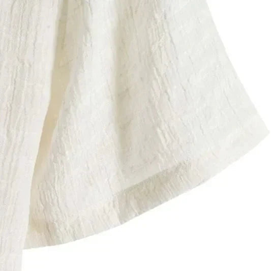 Camisa Manga Curta em Linho Bianchino BC324 - Estilo Minimalista e Conforto, Ideal para Climas Quentes e Momentos Casuais.