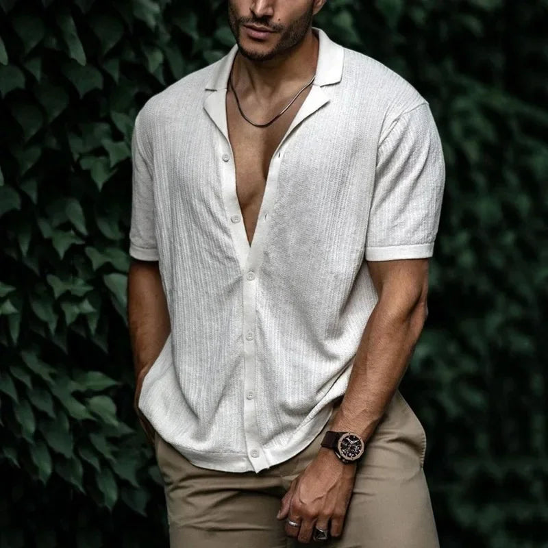 Camisa Masculina Bianchino BC083 - Design Elegante com Modelagem Ajustada.
