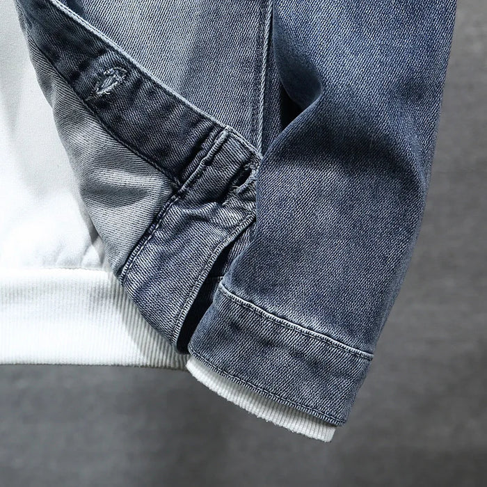 Jaqueta Jeans Masculina Bianchino BC153 - Design sofisticado, jeans premium e isolamento térmico eficiente. Estilo versátil para diversas ocasiões.