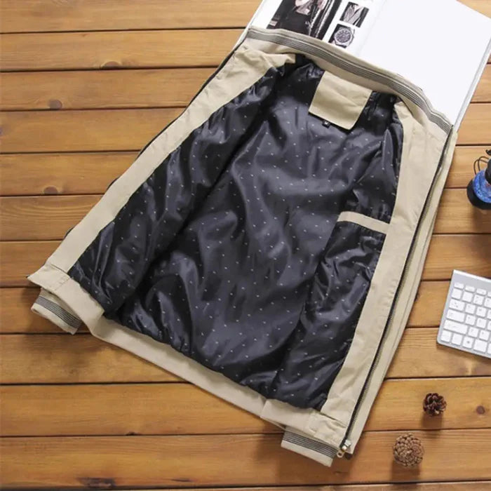 Jaqueta Masculina Bianchino BC100 - Design moderno em poliéster e algodão, ideal para composições urbanas e casuais.
