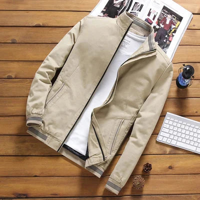 Jaqueta Masculina Bianchino BC100 - Design moderno em poliéster e algodão, ideal para composições urbanas e casuais.