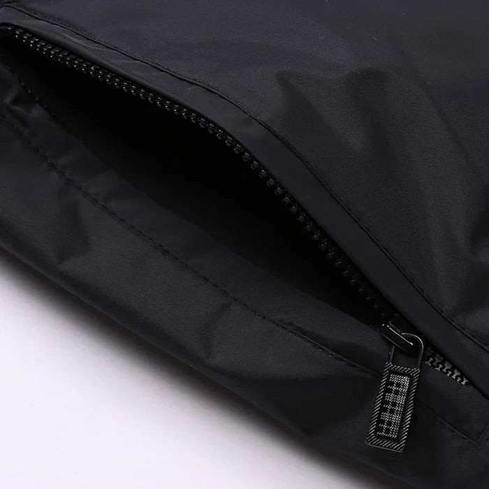 Jaqueta Masculina em Algodão Bianchino BC109 - Algodão premium, modelagem sofisticada e fechamento em zíper.