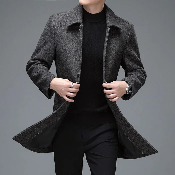 Sobretudo Social Masculino Curto em Lã Bianchino BC218 - Elegância compacta e versátil.