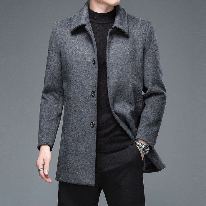 Sobretudo Social Masculino Curto em Lã Bianchino BC218 - Elegância compacta e versátil.