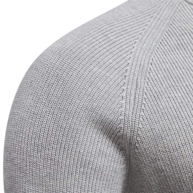 Suéter Masculino em Lã Bianchino BC173 - Modelagem Slim Fit, Gola V e Lã Premium para um visual refinado e confortável.