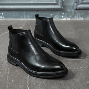 Bota Chelsea Masculina Bianchino BC273 com couro premium, design clássico e detalhes modernos para um visual elegante, versátil e atemporal.