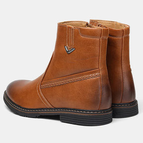Bota Masculina Bianchino BC287 em couro premium com interior forrado para conforto, resistência e elegância em looks rústicos ou clássicos.