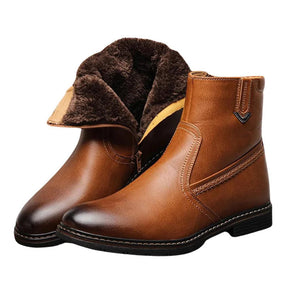 Bota Masculina Bianchino BC287 em couro premium com interior forrado para conforto, resistência e elegância em looks rústicos ou clássicos.
