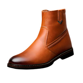 Bota Masculina Bianchino BC287 em couro premium com interior forrado para conforto, resistência e elegância em looks rústicos ou clássicos.