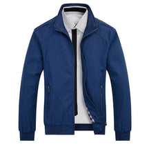 Jaqueta Masculina Casual Bianchino BC152 - Conforto térmico, modelagem ajustada e impermeabilidade para um estilo moderno e versátil.







