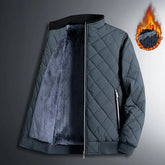Jaqueta Masculina Bianchino BC130 - Design sofisticado com forro acolchoado e zíper de alumínio.








