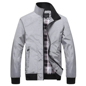 Jaqueta Masculina em Algodão Bianchino BC109 - Algodão premium, modelagem sofisticada e fechamento em zíper.







