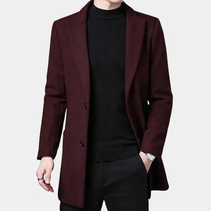 Sobretudo Masculino em Lã Bianchino BC239 - Design sofisticado com lã e algodão, forro acolchoado e fechamento em 2 botões para proteção e estilo impecável.