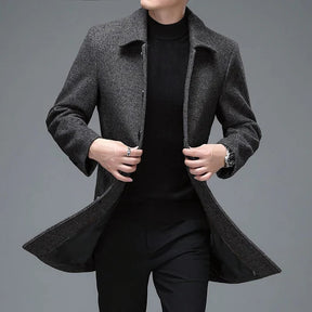 Sobretudo Social Masculino Curto em Lã Bianchino BC218 - Elegância compacta e versátil.